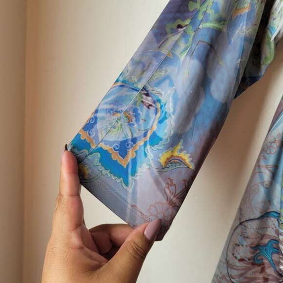 Unity World Wear Bohemian V-neck Tunic - Picture 7 of 9